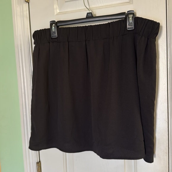 DR2 Black Side Tie Mini Skirt/Skort Scallop Wrap Front Detail Pull On Size XL - Picture 7 of 11